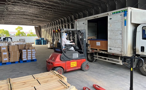 園區(qū)防疫貨運(yùn)中轉(zhuǎn)站服務(wù)再升級(jí)，為高端制造與國(guó)際貿(mào)易注入新動(dòng)能